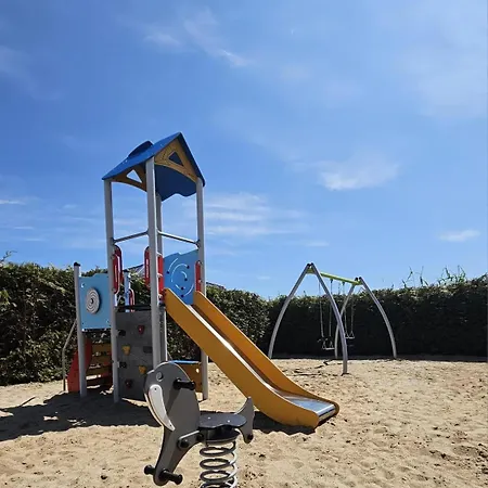 Amelia 크리니차 모르스카