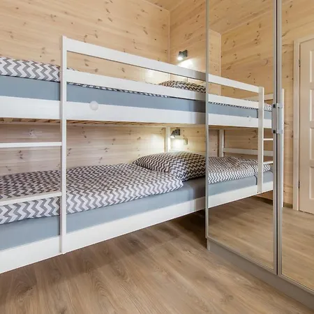 Amelia - Domki Drewniane, Apartamenty & Pokoje Na Wynajem *
