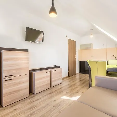 Amelia * 크리니차 모르스카