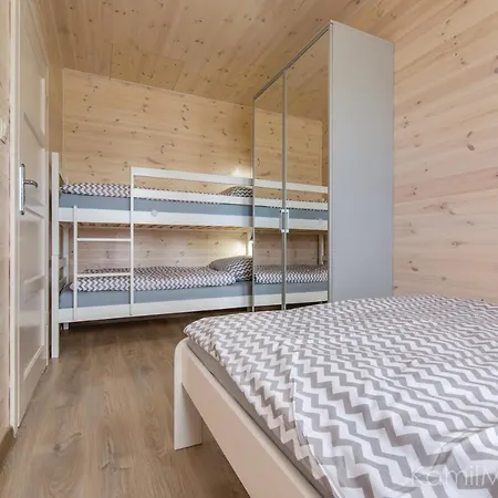 Amelia Krynica Morska